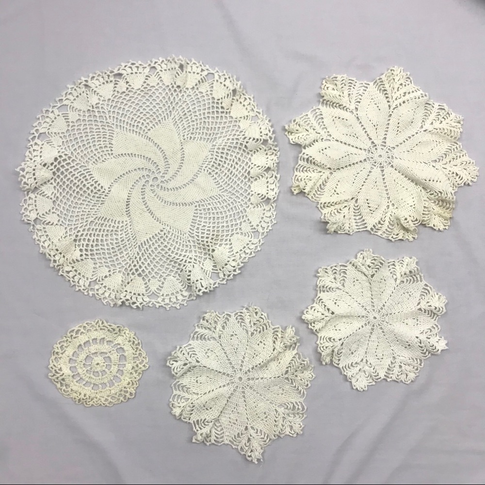 Lot of 5 vintage round cotton lace crochet doilies